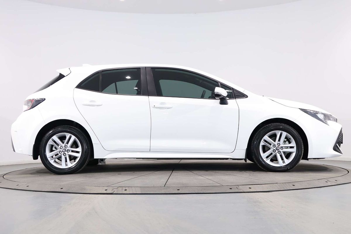 2022 Toyota Corolla Ascent Sport MZEA12R