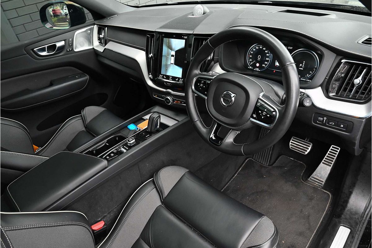 2021 Volvo XC60 T8 Polestar