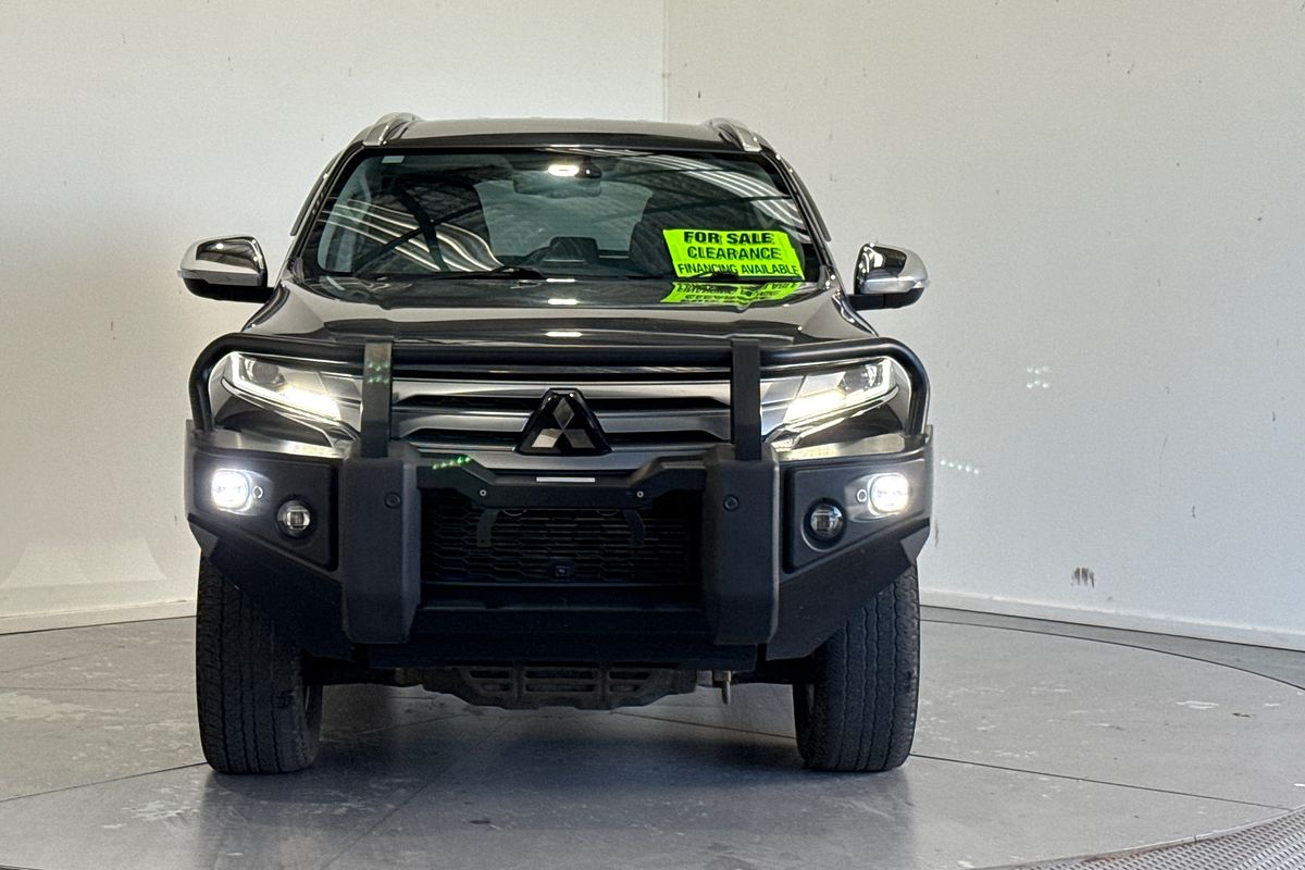 2023 Mitsubishi Pajero Sport Exceed QF