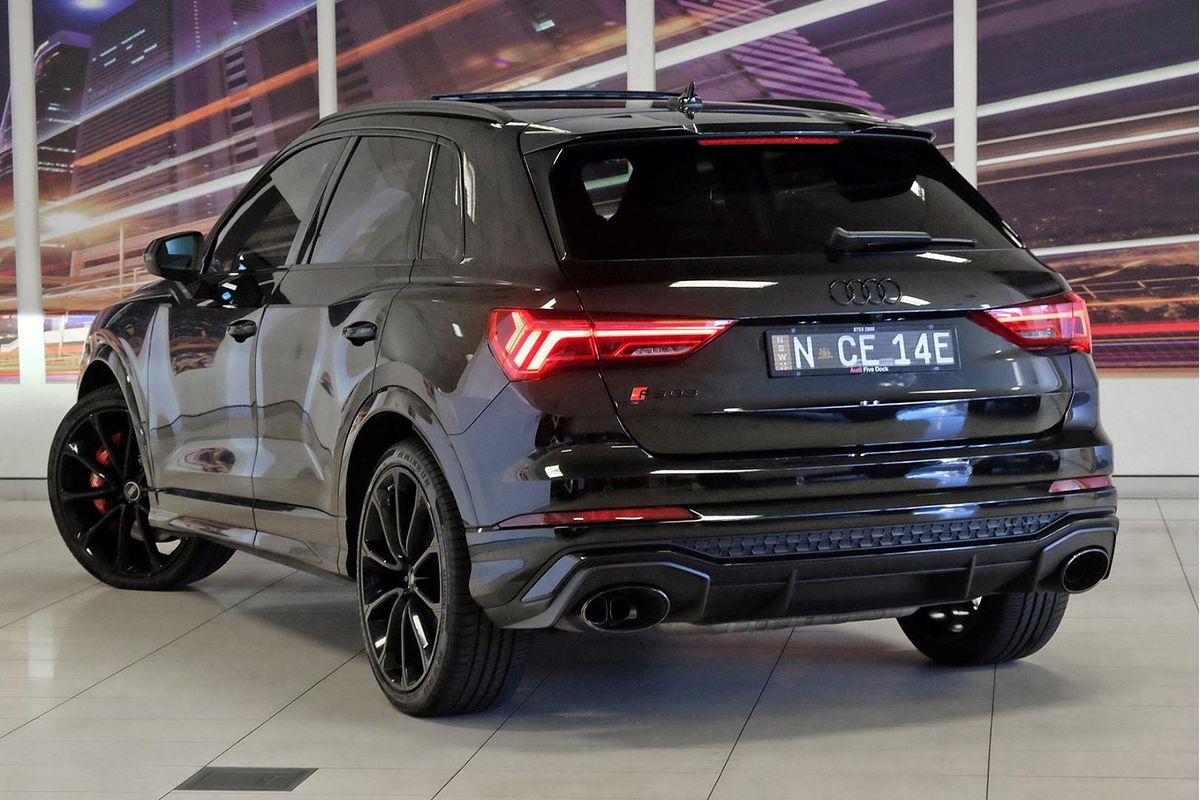 2021 Audi RS Q3 F3