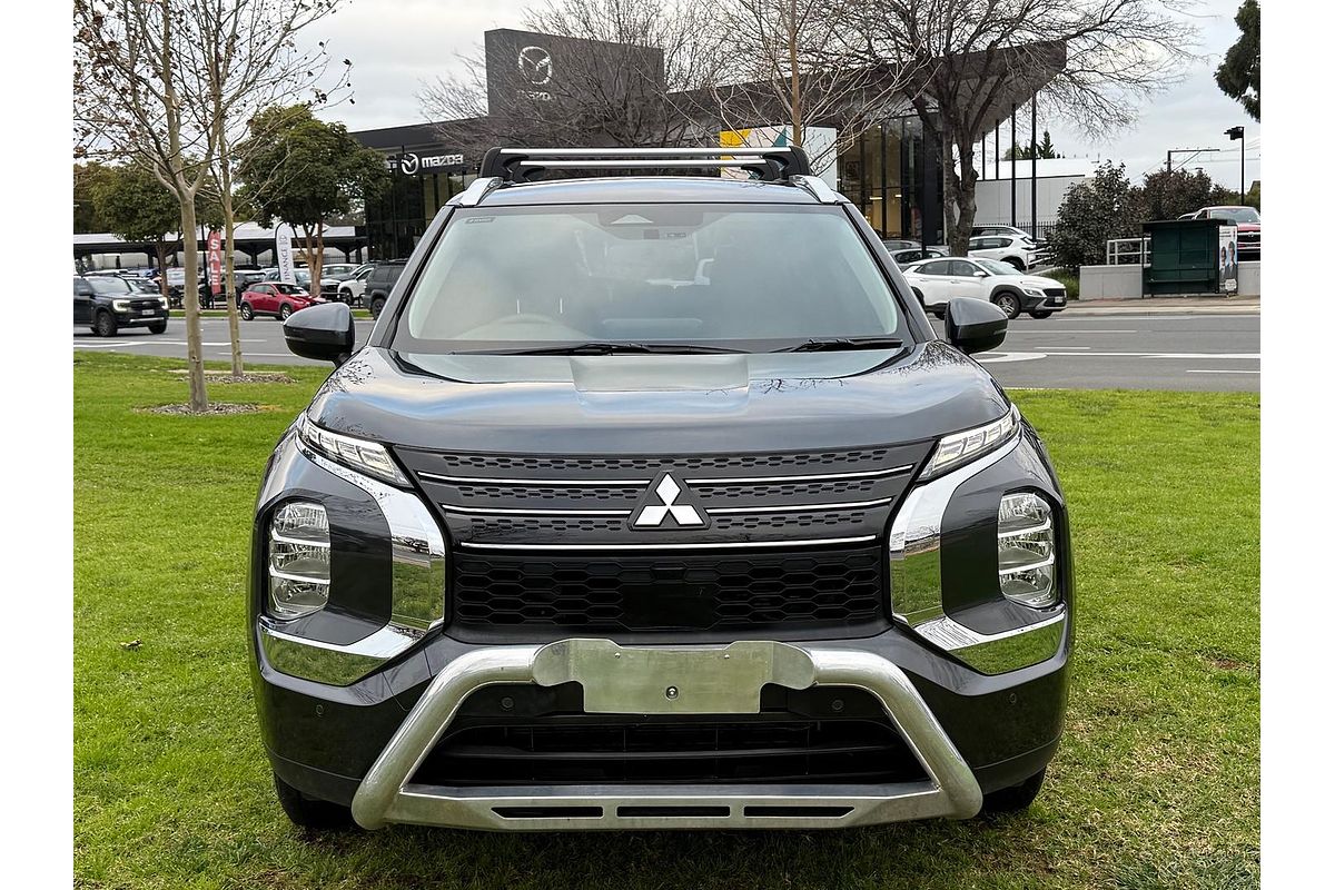 2024 Mitsubishi Outlander PHEV ES ZM
