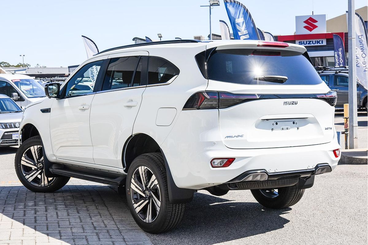 2026 Isuzu MU-X X-TERRAIN