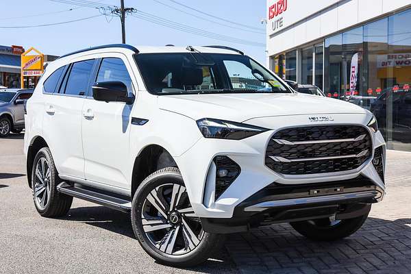 2026 Isuzu MU-X X-TERRAIN