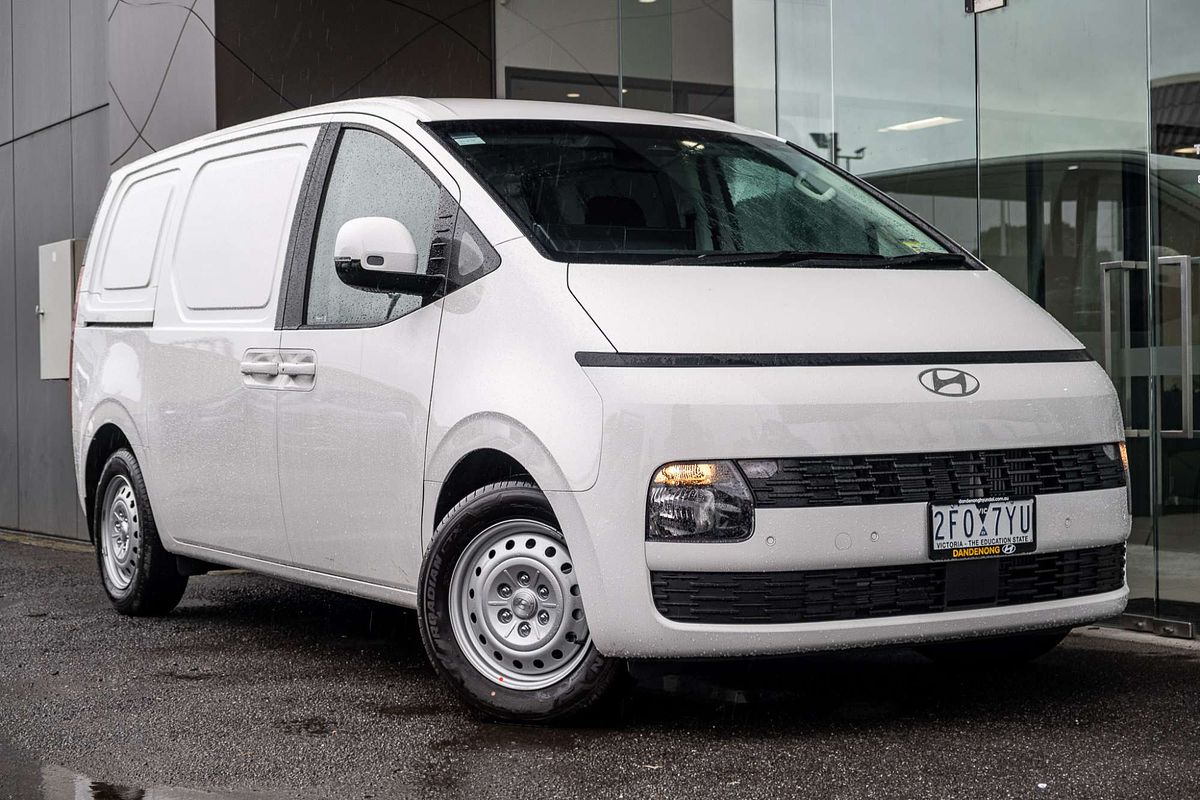 2026 Hyundai STARIA LOAD US4.V4