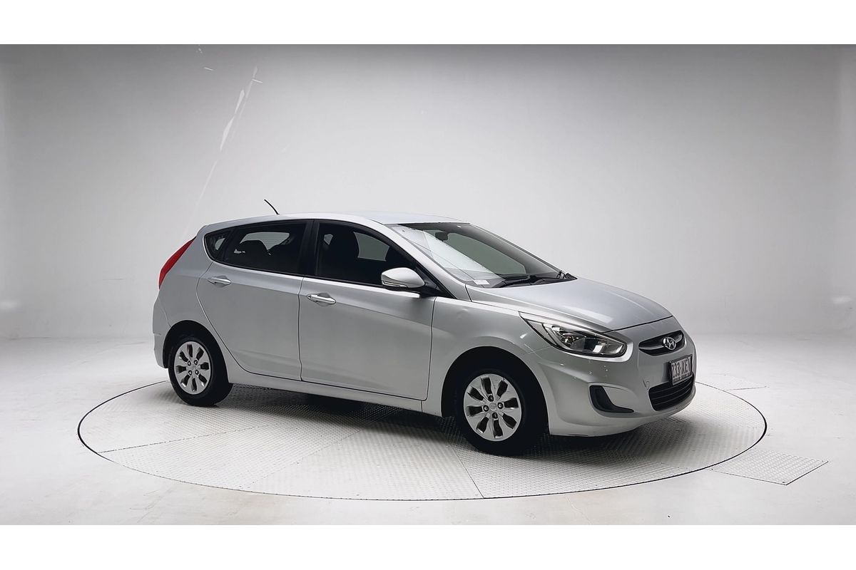 2014 Hyundai Accent Active RB2