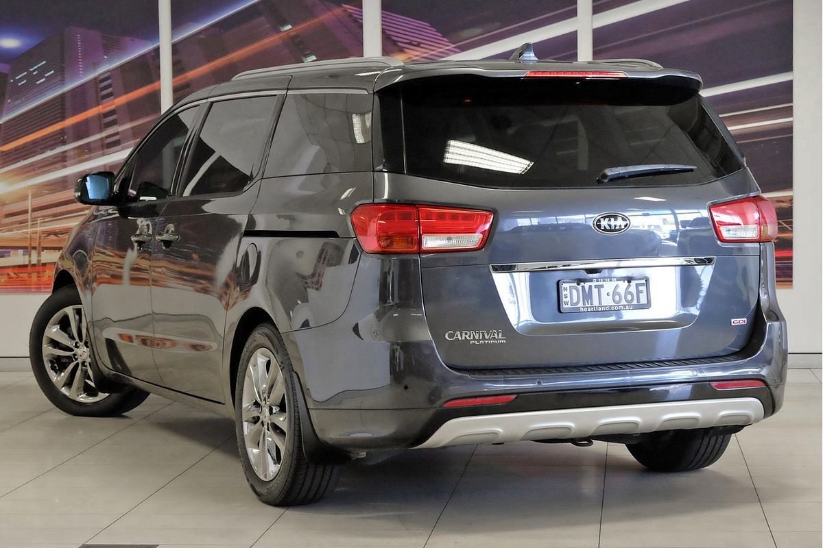 2017 Kia Carnival Platinum YP