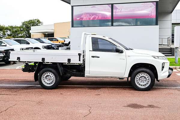 2021 Mitsubishi Triton GLX MR 4X4