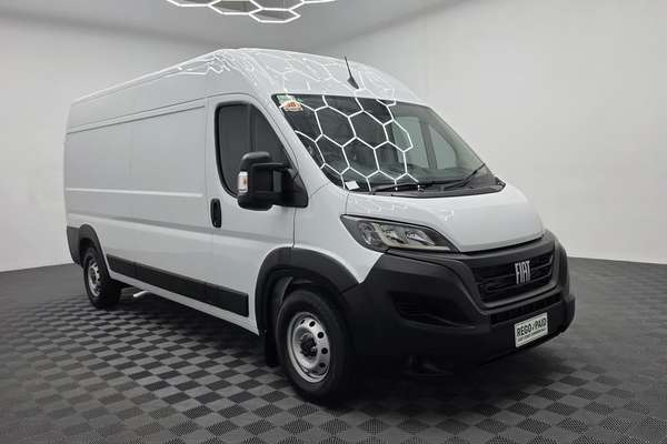 2024 Fiat Ducato Series 9 LWB Mid Roof
