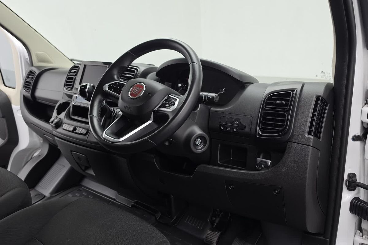 2024 Fiat Ducato Series 9 LWB Mid Roof