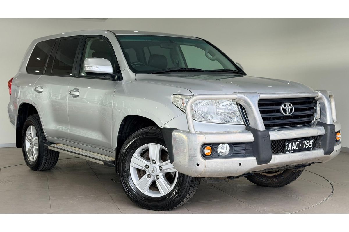 2013 Toyota Landcruiser Altitude VDJ200R