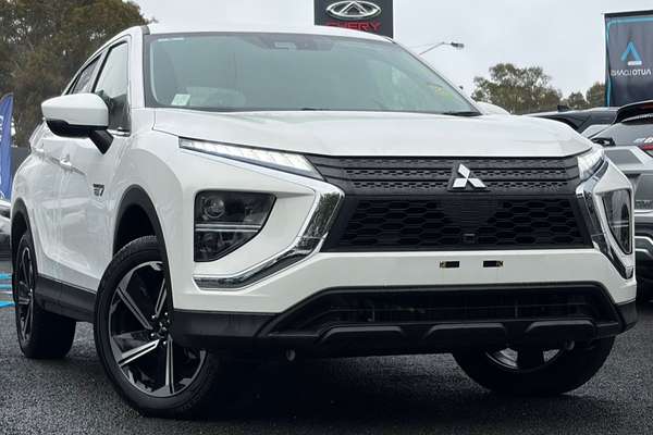 2025 Mitsubishi Eclipse Cross PHEV ES YB