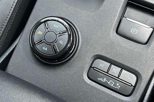 2025 Ford Everest Trend 2.0L thumb-17
