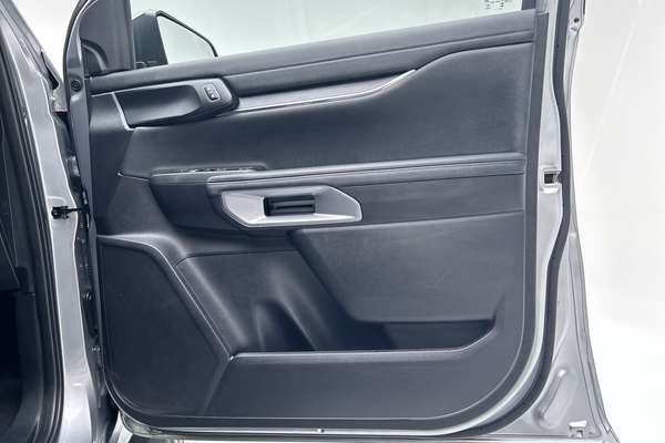 2025 Ford Everest Trend 2.0L thumb-18