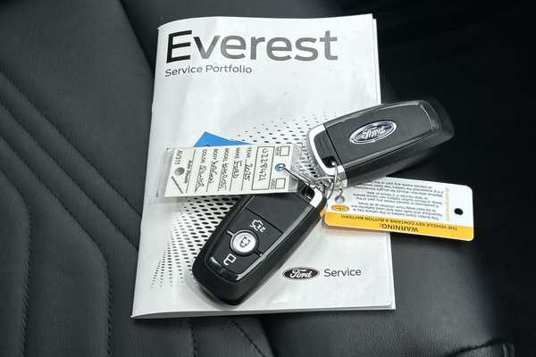 2025 Ford Everest Trend 2.0L thumb-22