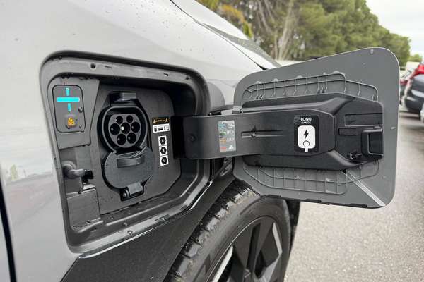 2026 Kia EV3 GT-Line Long Range SV thumb-9