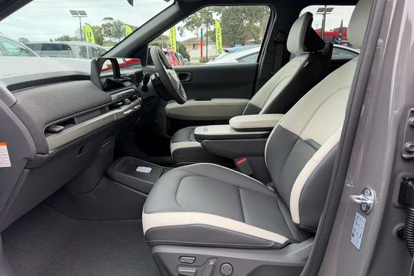 2026 Kia EV3 GT-Line Long Range SV thumb-12