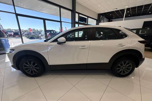 2025 Mazda CX-30 G20 Pure DM Series thumb-4
