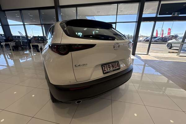 2025 Mazda CX-30 G20 Pure DM Series thumb-5