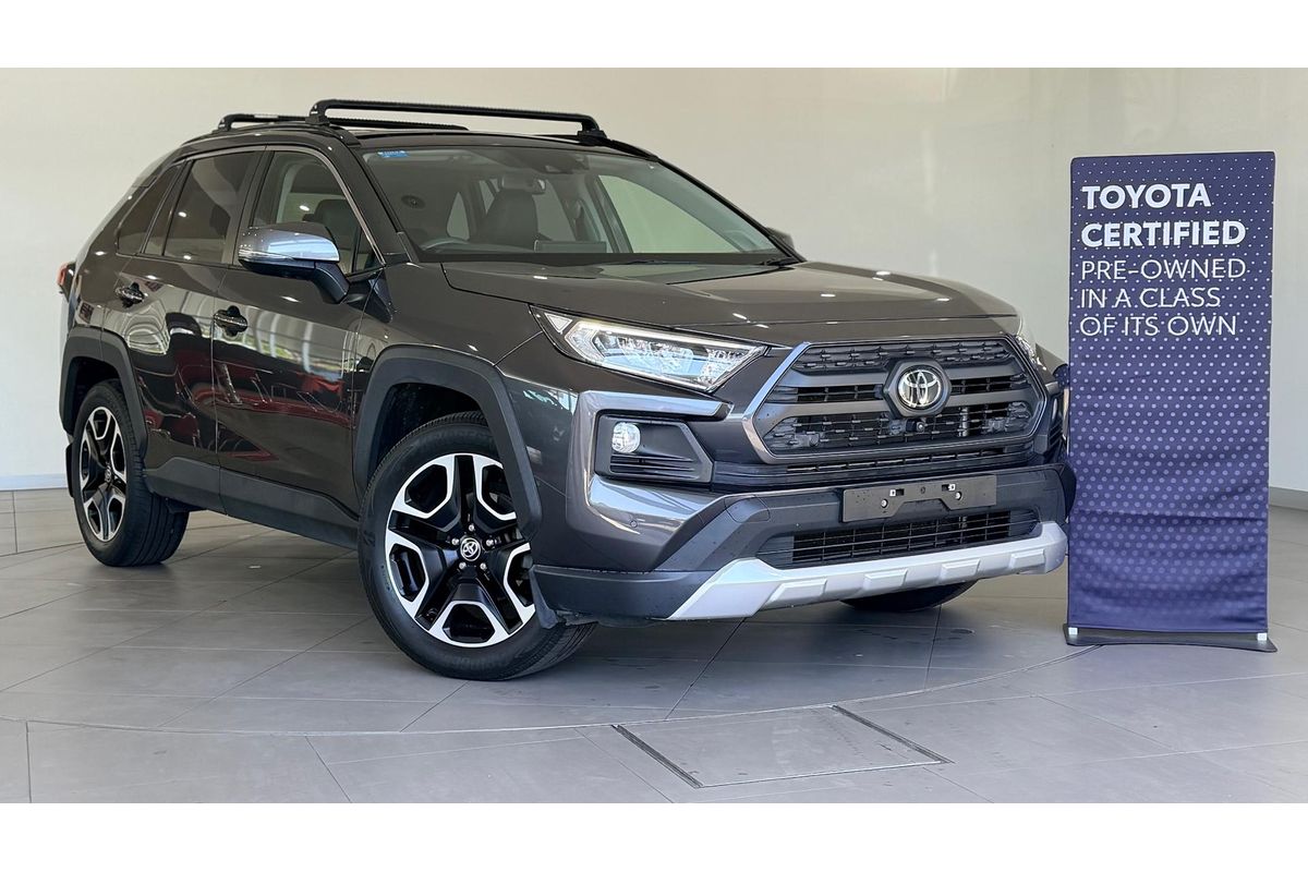 2019 Toyota RAV4 Edge AXAA54R