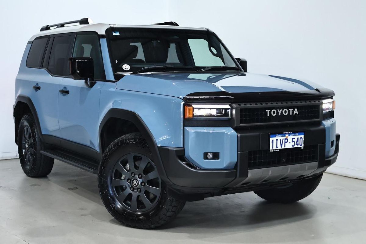 2025 Toyota Landcruiser Prado Altitude GDJ251R