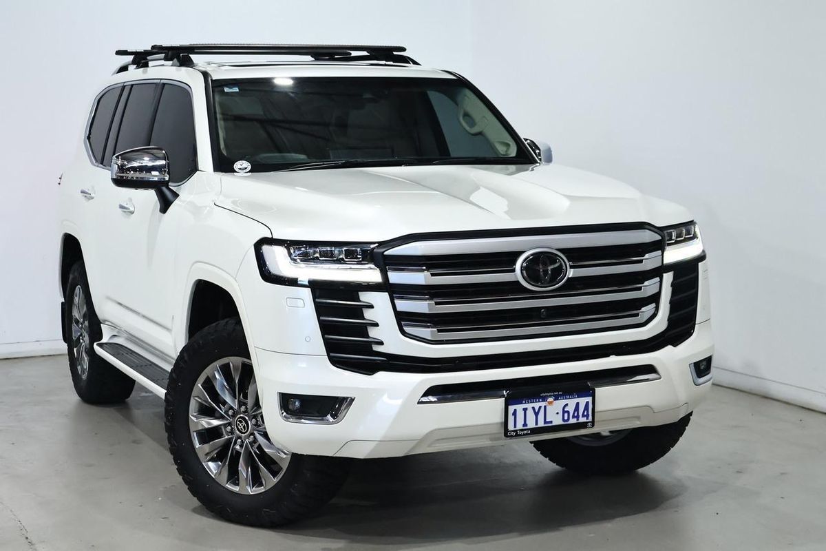2023 Toyota Landcruiser Sahara ZX FJA300R
