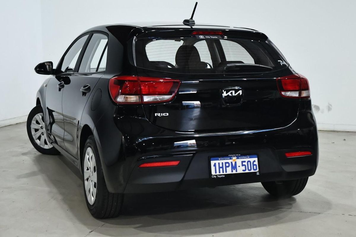 2022 Kia Rio S YB