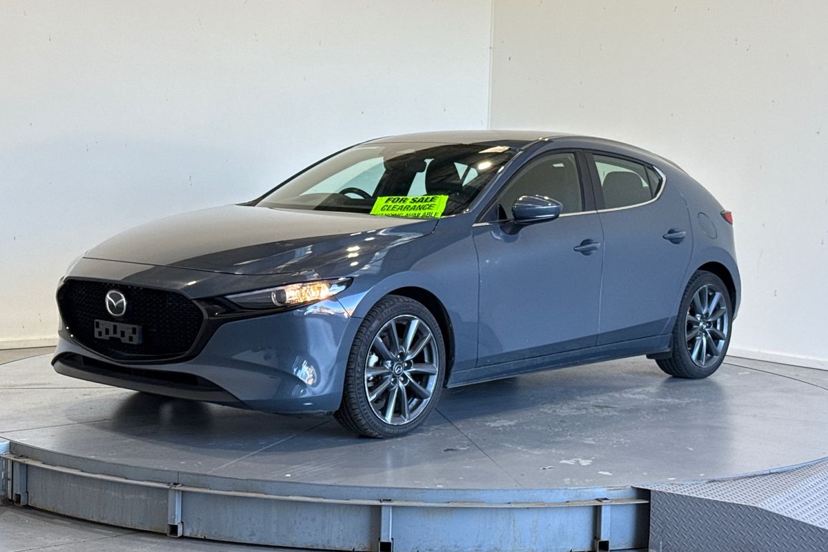 2024 Mazda 3 G20 EVOLVE 300Q