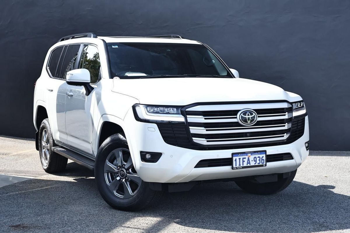 2024 Toyota Landcruiser VX FJA300R