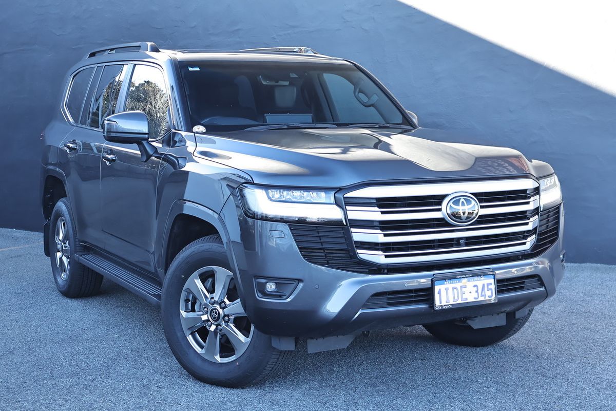 2024 Toyota Landcruiser VX FJA300R