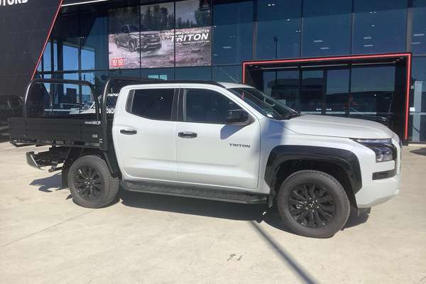 2025 Mitsubishi Triton GSR MV 4X4