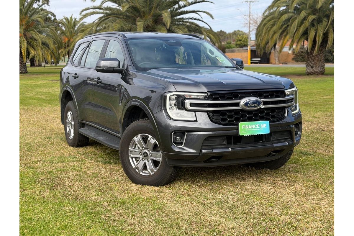 2025 Ford Everest Ambiente 2.0L