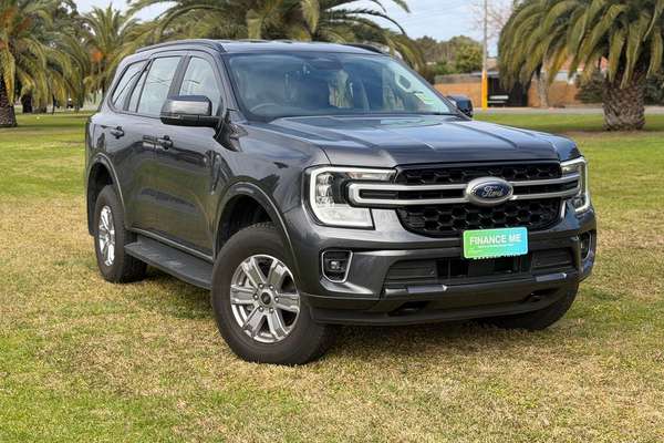 2025 Ford Everest Ambiente 2.0L