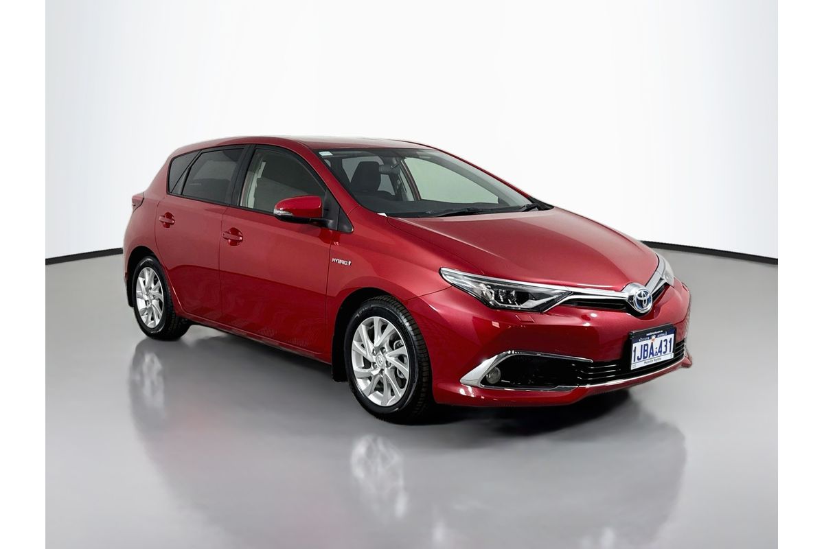 2017 Toyota Corolla Hybrid ZWE186R