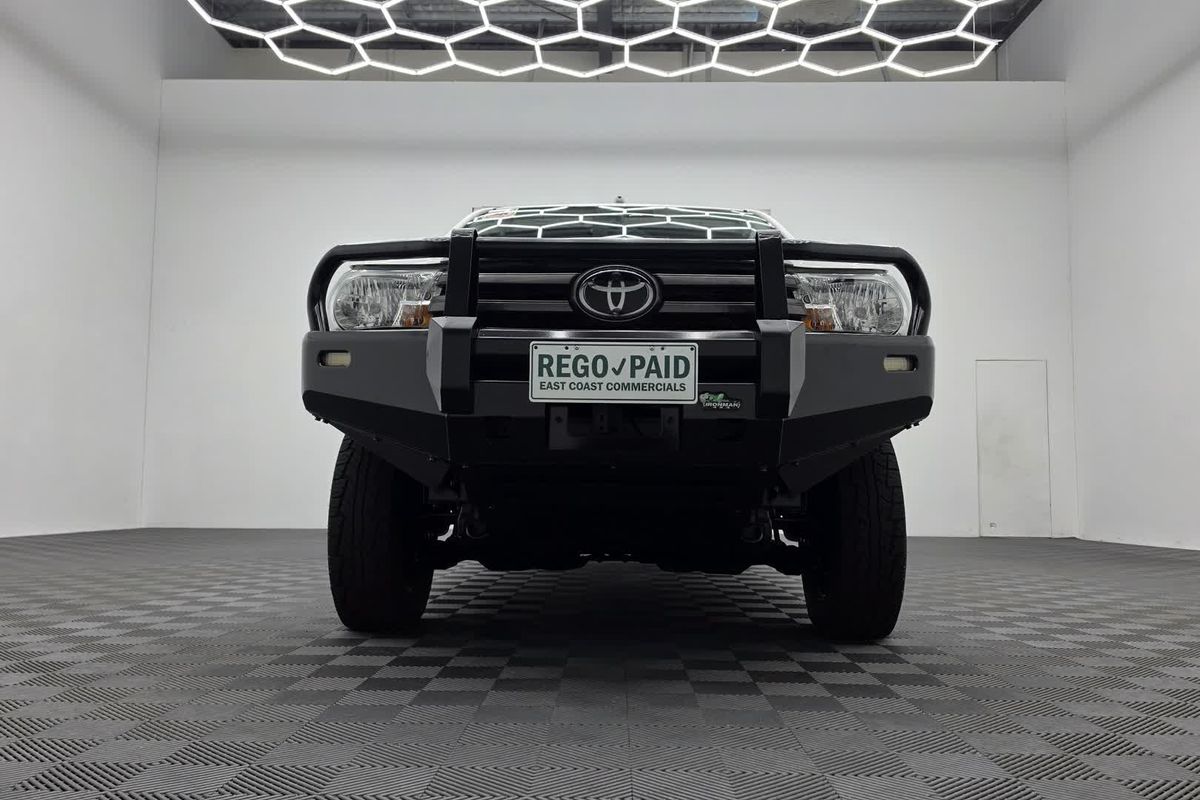 2020 Toyota Hilux SR GUN126R 4X4