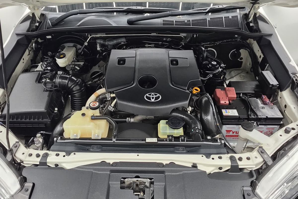 2020 Toyota Hilux SR GUN126R 4X4