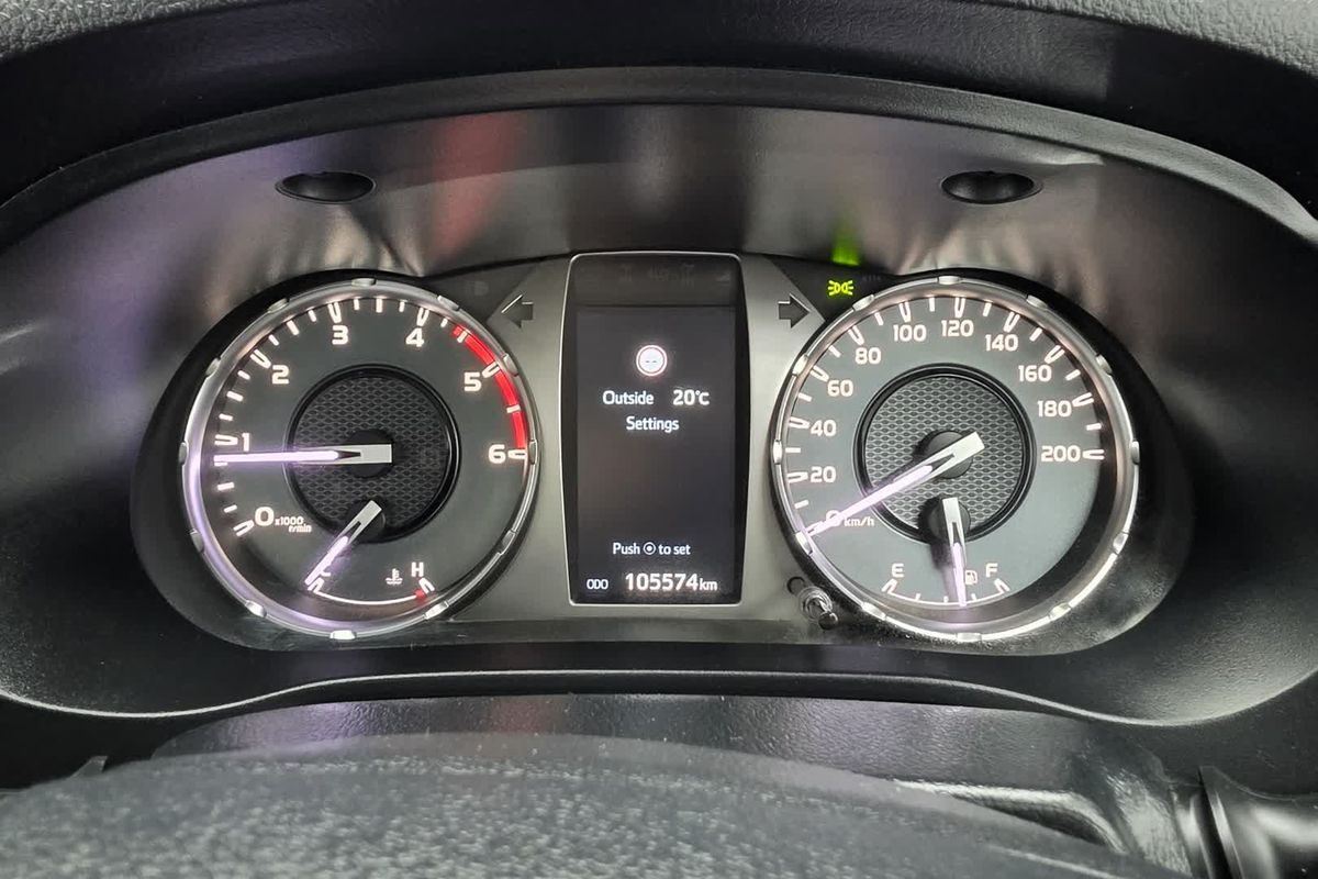 2020 Toyota Hilux SR GUN126R 4X4