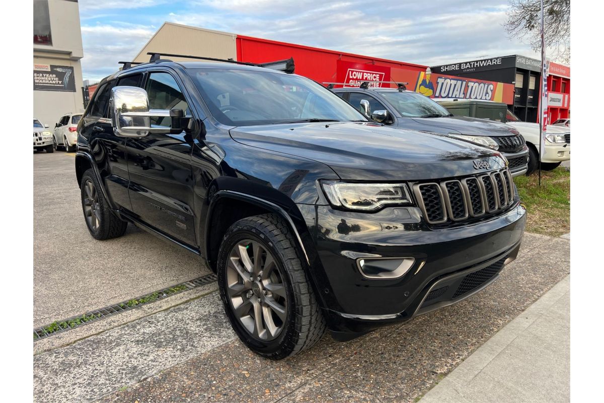 2016 Jeep Grand Cherokee 75th Anniversary WK
