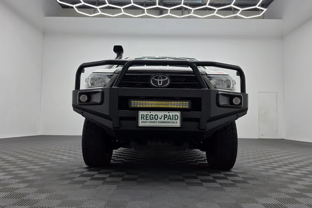 2021 Toyota Hilux SR GUN126R 4X4