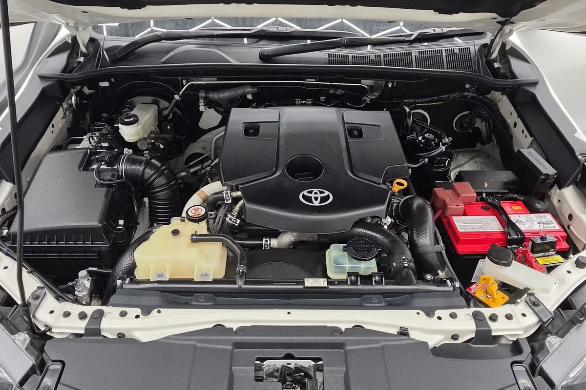 2021 Toyota Hilux SR GUN126R 4X4