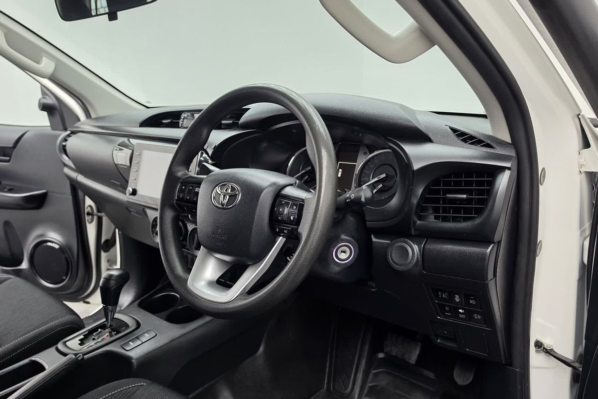 2021 Toyota Hilux SR GUN126R 4X4