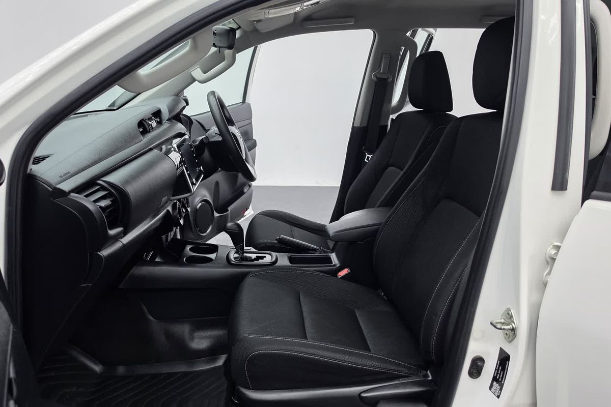 2021 Toyota Hilux SR GUN126R 4X4