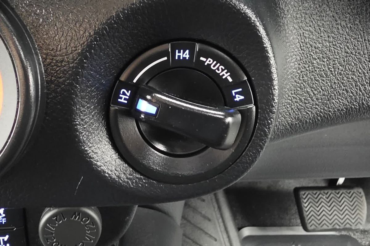2021 Toyota Hilux SR GUN126R 4X4