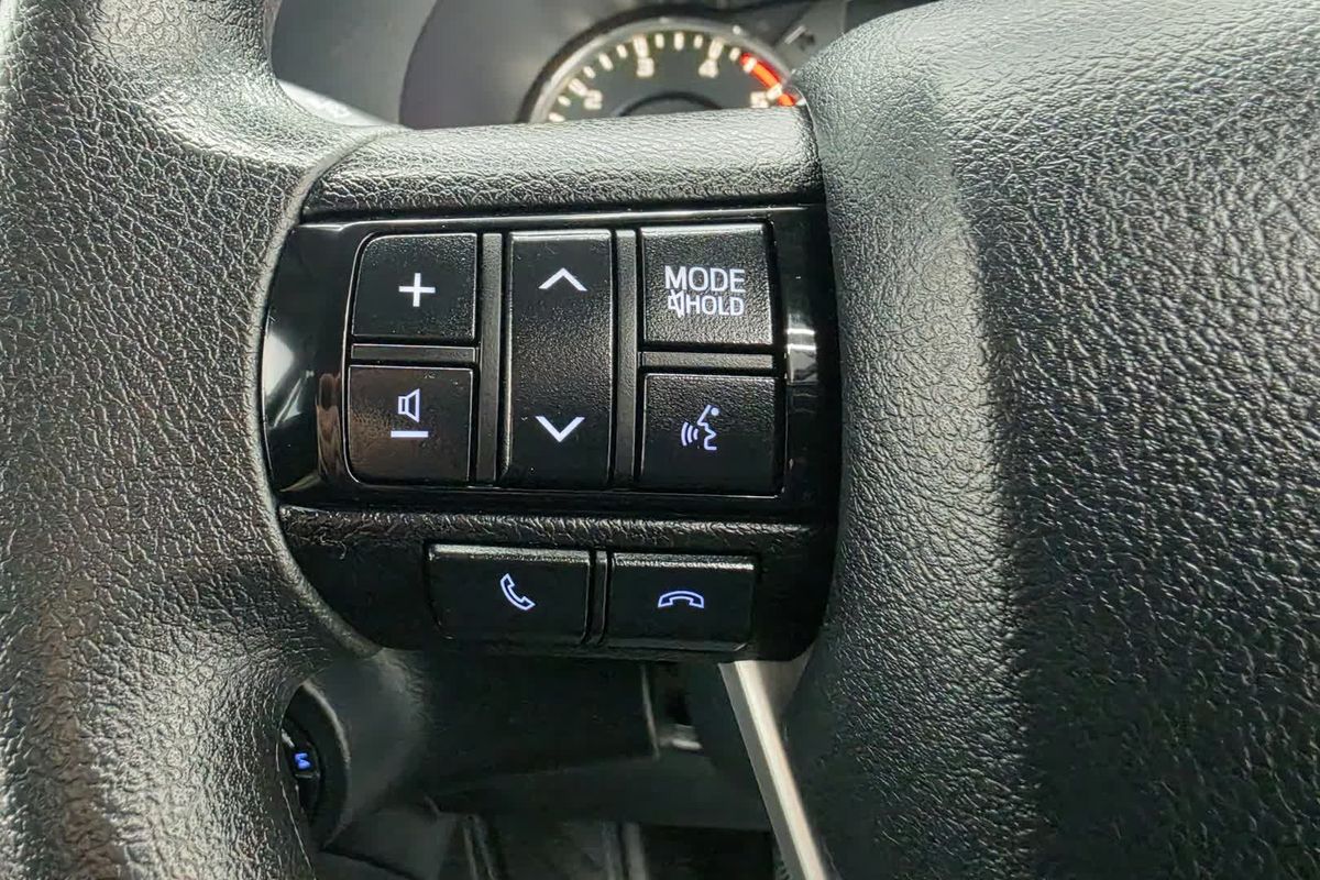 2021 Toyota Hilux SR GUN126R 4X4