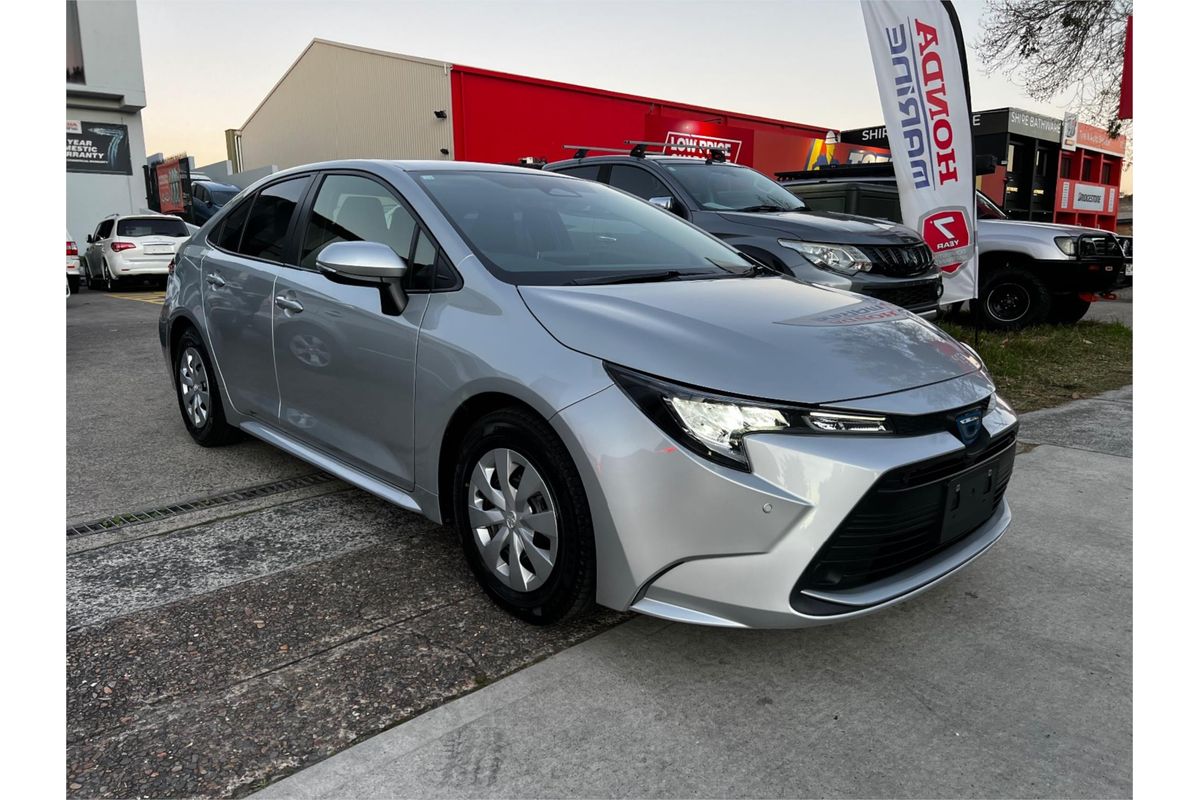 2023 Toyota Corolla SX Hybrid ZWE219R