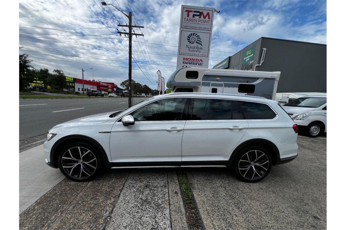 2017 Volkswagen Passat Alltrack Wolfsburg Edition B8