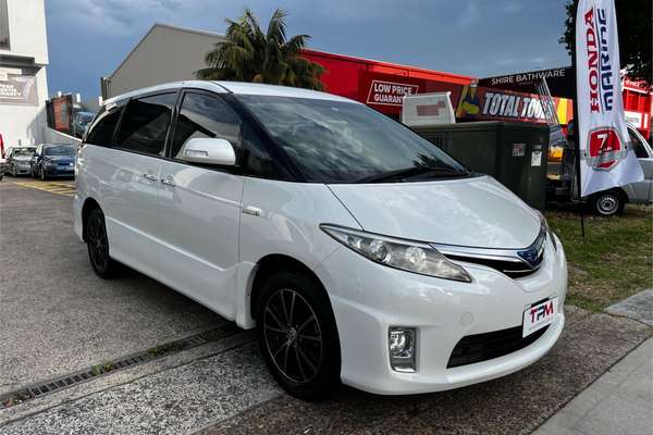 2013 Toyota Estima Aeras AHR20W