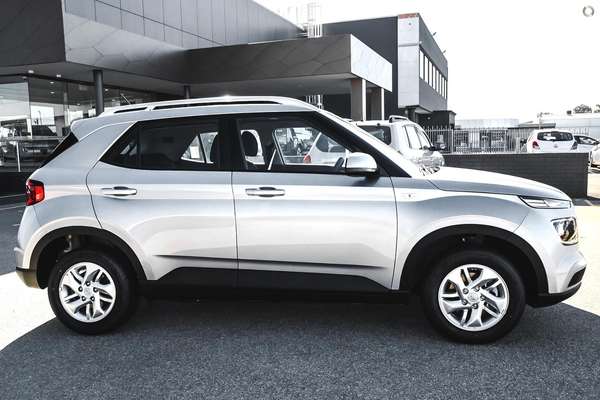 2025 Hyundai Venue QX.V5