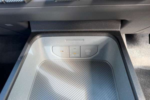 2025 Kia Tasman S TK 4X4 thumb-23