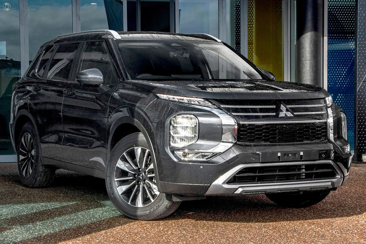 2026 Mitsubishi Outlander LS ZM
