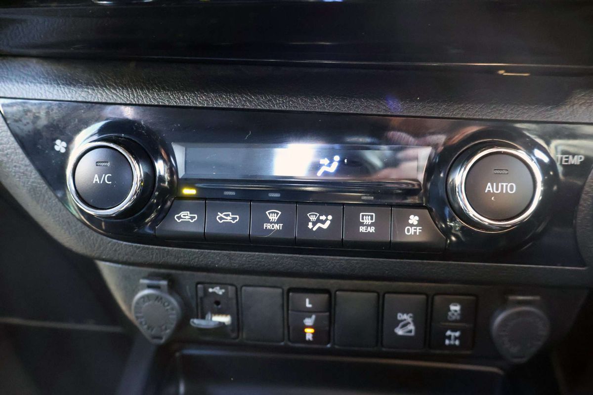 2021 Toyota Hilux Rogue GUN126R 4X4 image 7